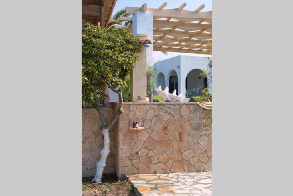 Palmaya Villa, Unique Seafront Experience Vagia  Ngoại thất bức ảnh
